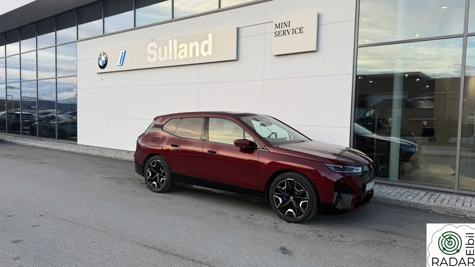 BMW iX xDrive40 22" H&K Laser Sport SkyLounge