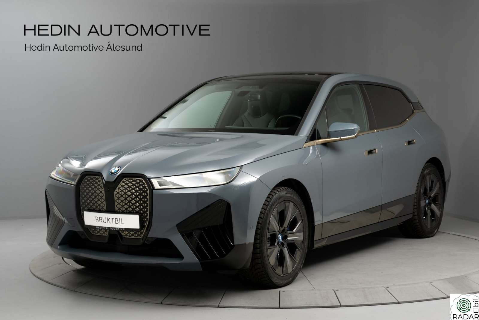 BMW iX xDrive40 xDrive40 Fully Charged/Panorama/Harman/21"/Laser