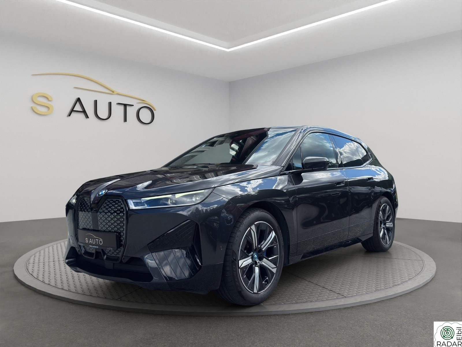 BMW iX xDrive40 xDrive40 Fully Charged, Sportspakke, Pano, Krok, H&K ++