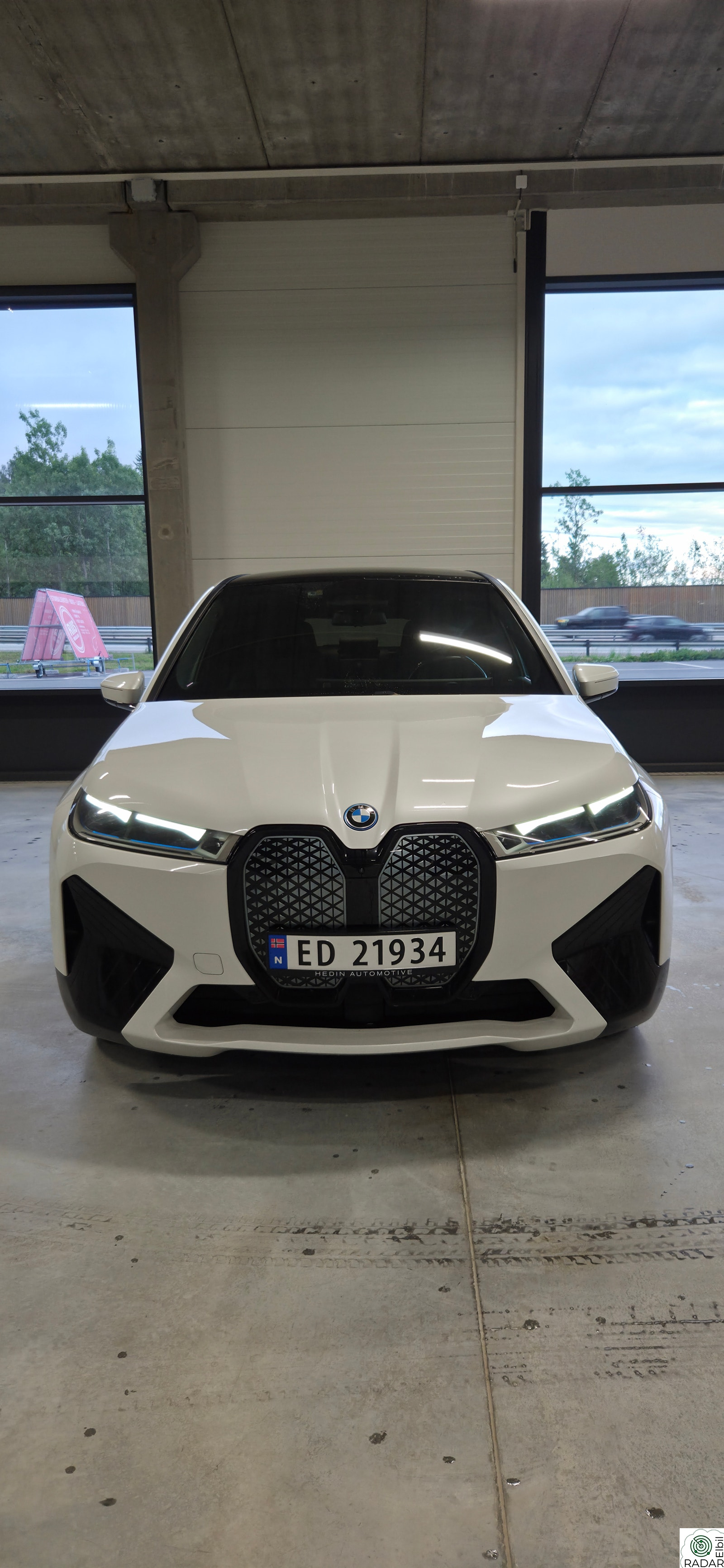 BMW iX xDrive40 xDrive40 Fully Charged