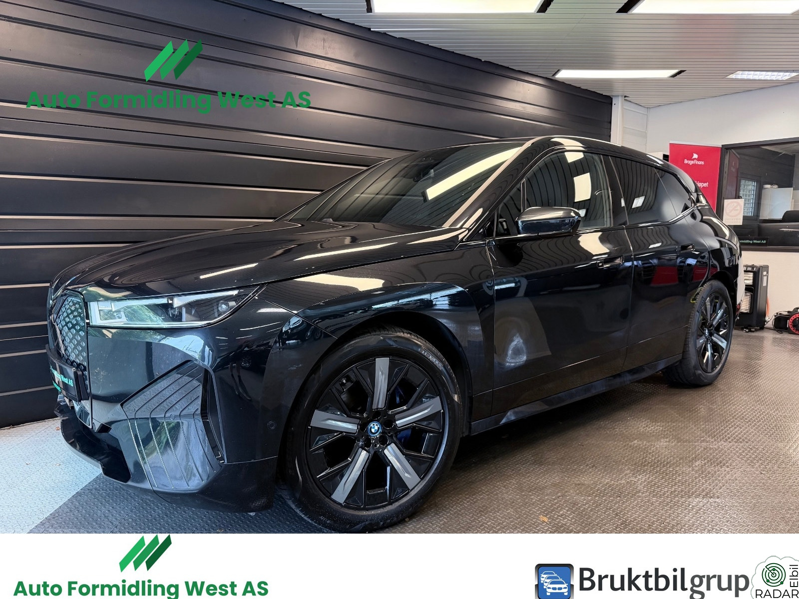 BMW iX xDrive40 xDrive40 Fully Charged Sportspakke Pano Garanti Norsk
