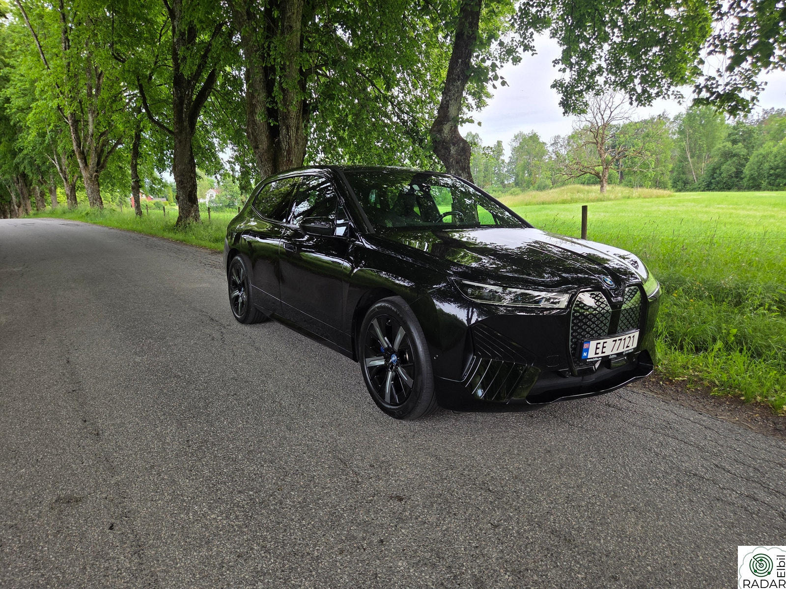 BMW iX xDrive40 xDrive40 Fully Ch/Sportspk/Pano/El.hengerf./Laser/360