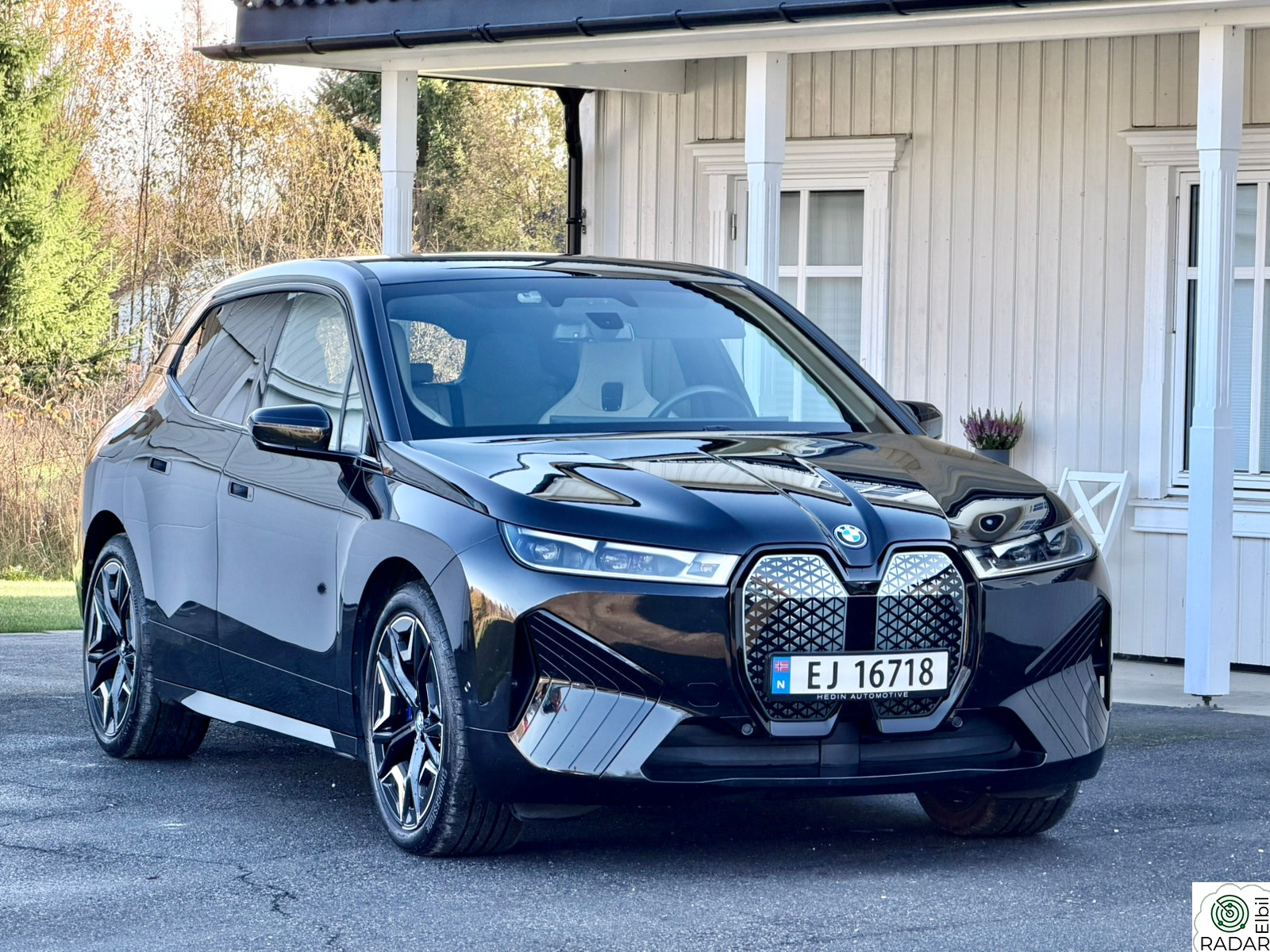 BMW iX xDrive40 xDrive40 Supercharged (K)