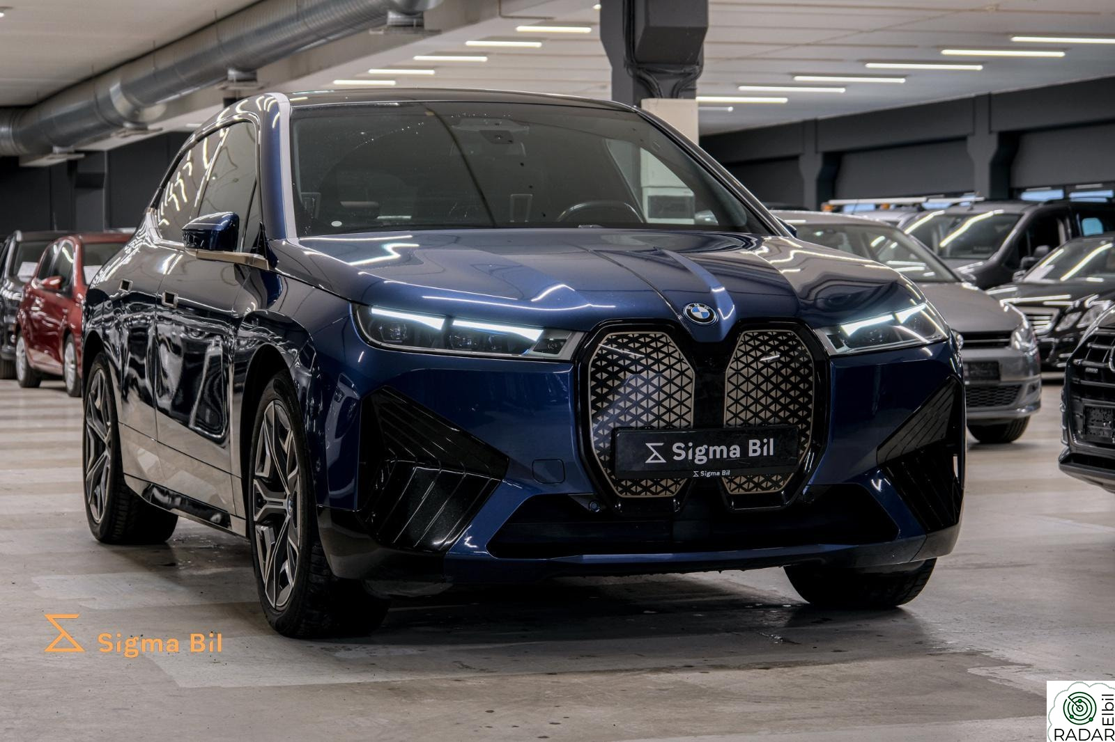 BMW iX xDrive50 xDrive50 Norsk Fully Charged SportsPakke Luft Fullskinn