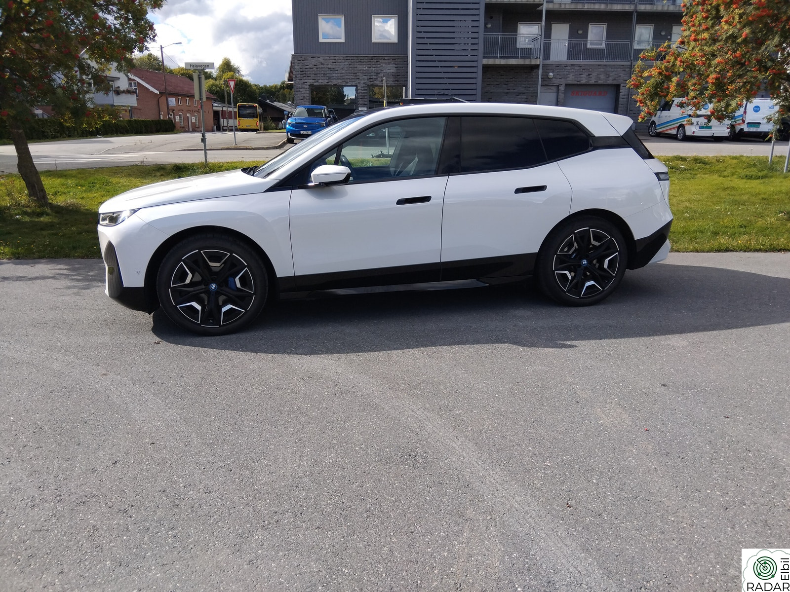 BMW iX xDrive50 xDrive50 FullyCh Sportspk,Pano,Lazer,Harman k, 22"krokk
