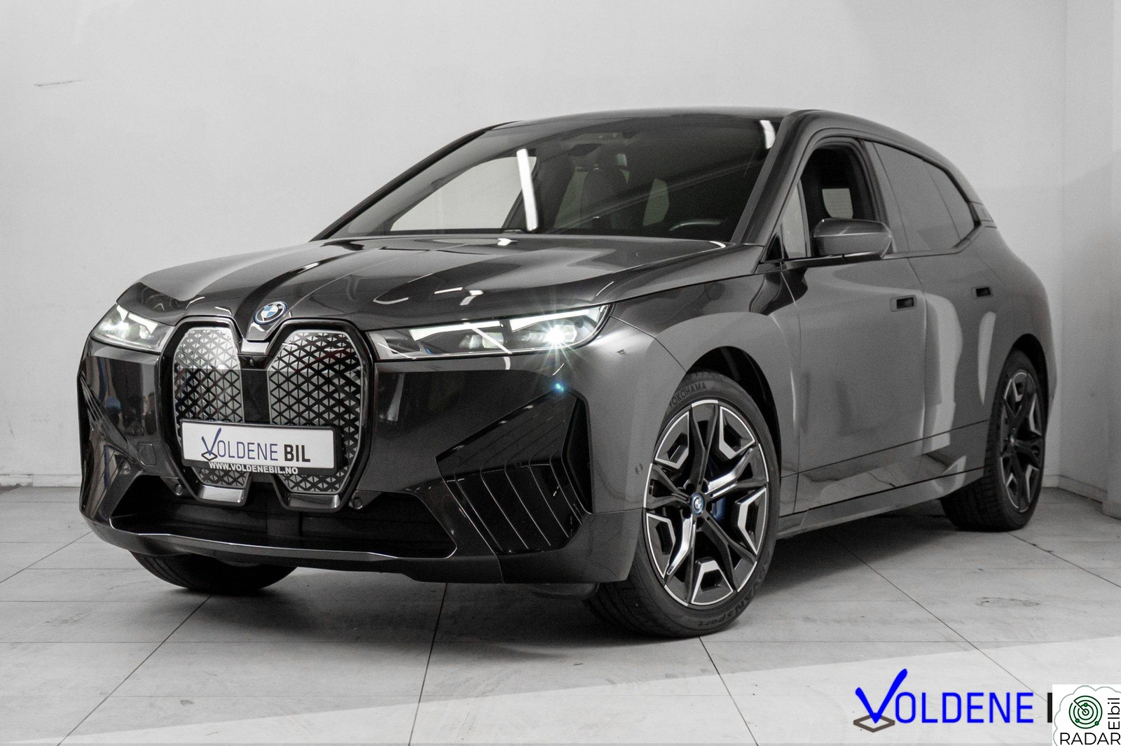 BMW iX xDrive50 iX50 - 4hjulsstyr-Pano+ -Krok-LASER-Skinn-Softcl-4sone