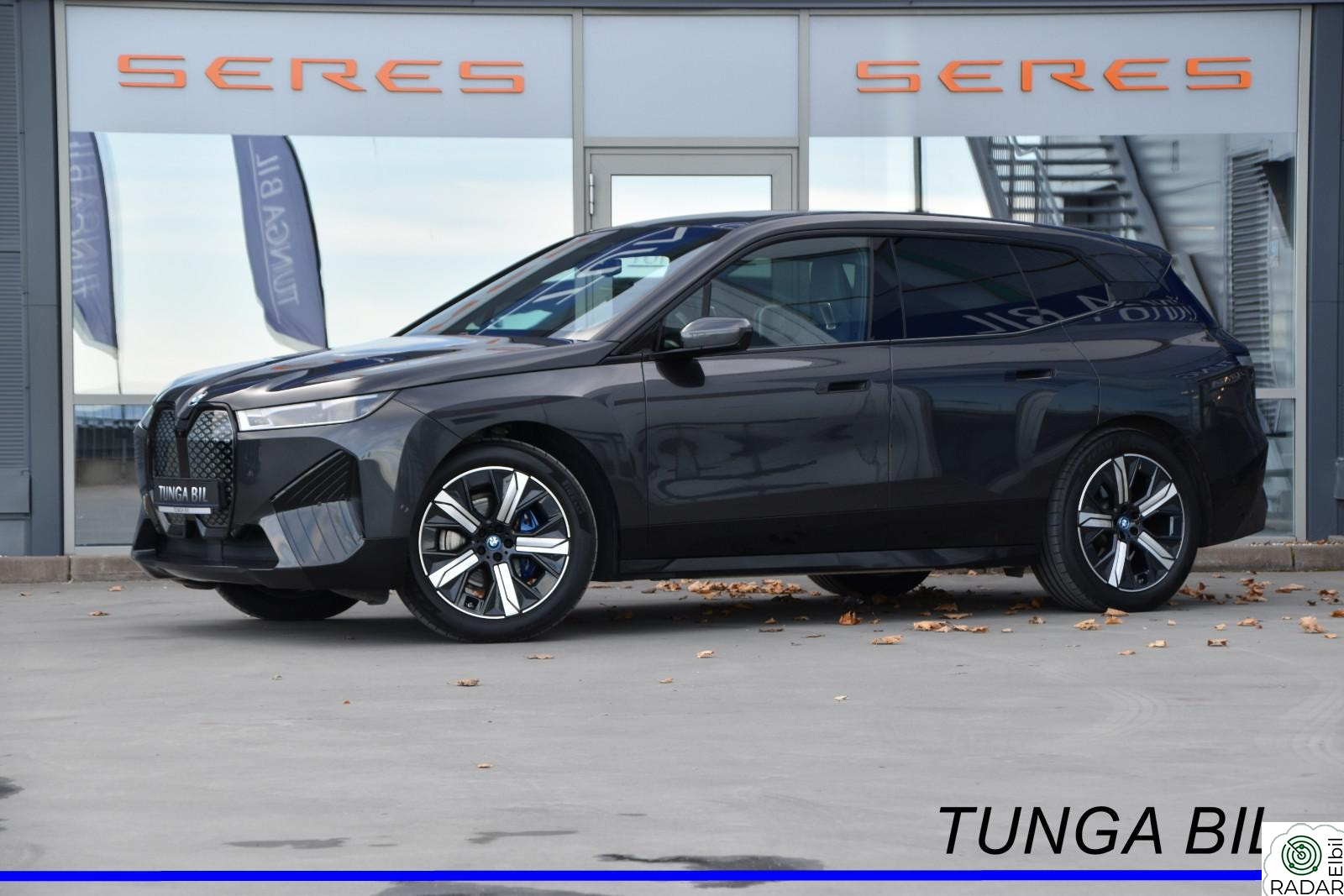 BMW iX xDrive50 xDrive50 Fully Charged, Sportspakke, Suite Amido, Luft
