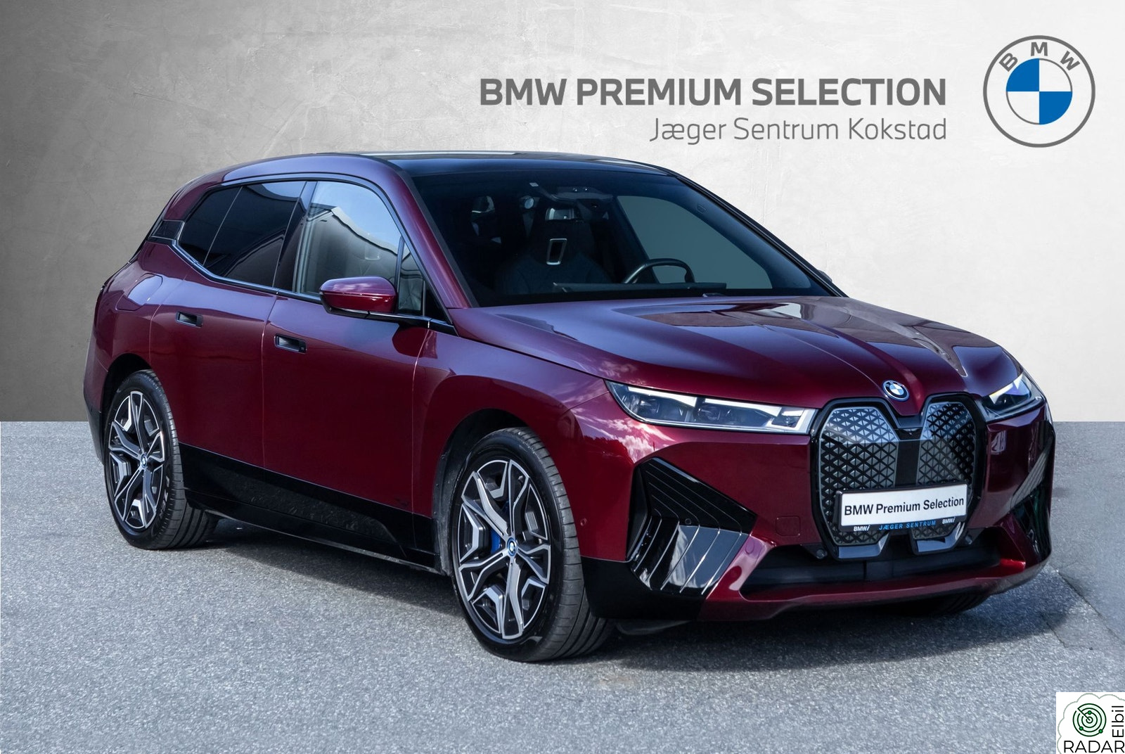 BMW iX xDrive50 xDrive50 Fullycharged Luft Bakhjulsstyring B/W Skinn