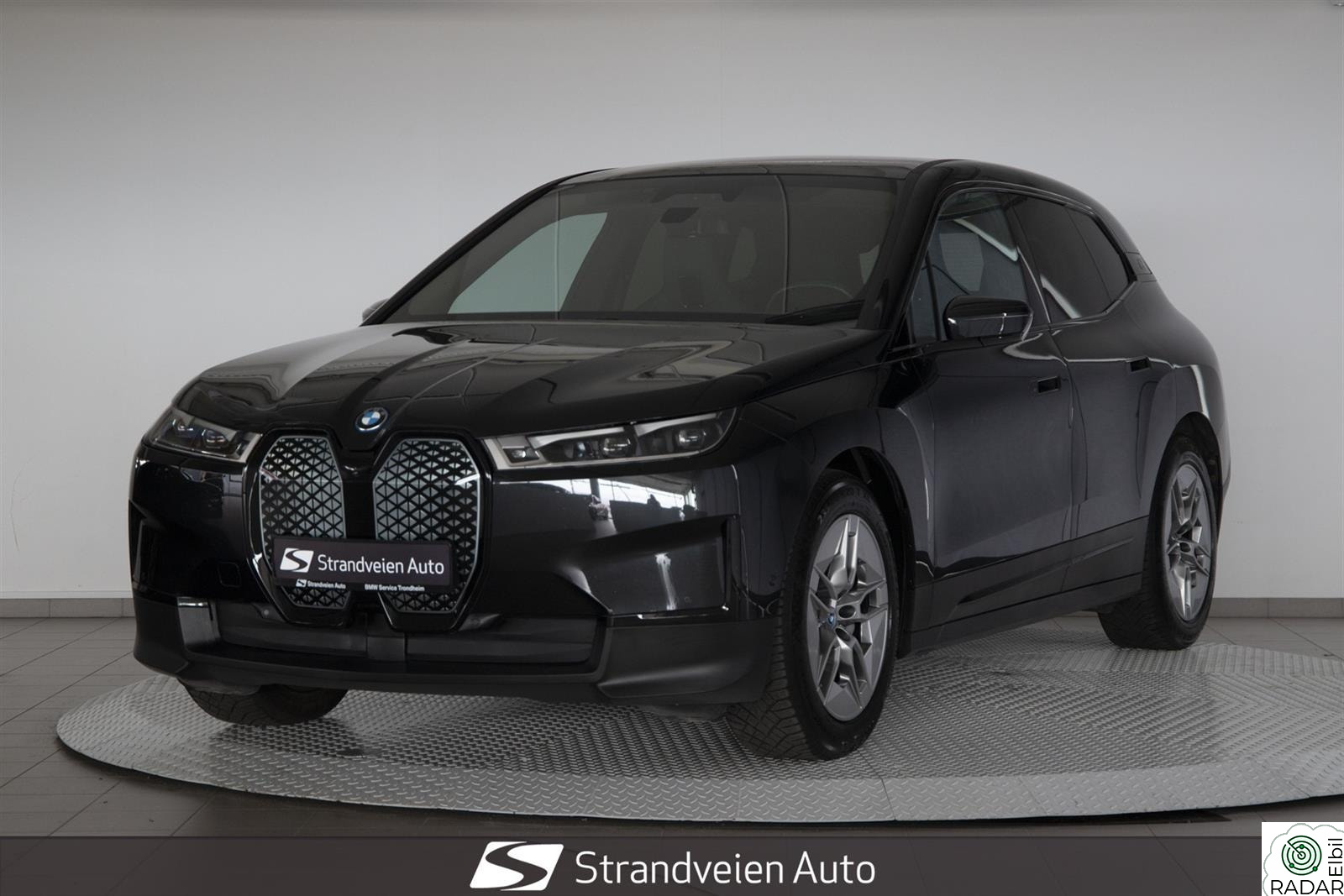 BMW iX xDrive50 XDRIVE 50 Fully Charged |Panorama|Service & EU i 2026
