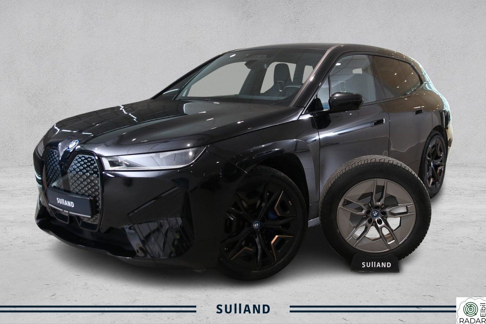 BMW iX xDrive50 | LASER | KROK | SPORTSPAKKE | MATCHUP STEREO | BSI |