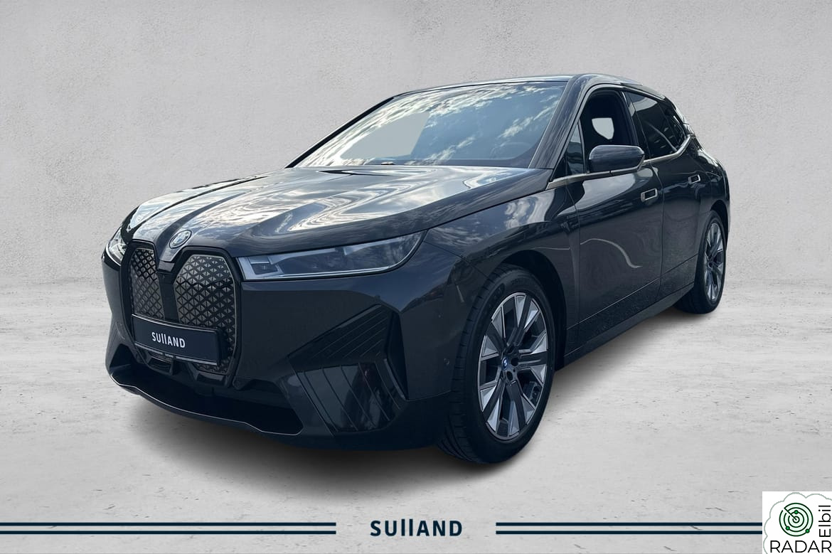 BMW iX xDrive50 xDrive50,Fully Charged,Sport-pakke,Luftfj,Bakhjulsstyr