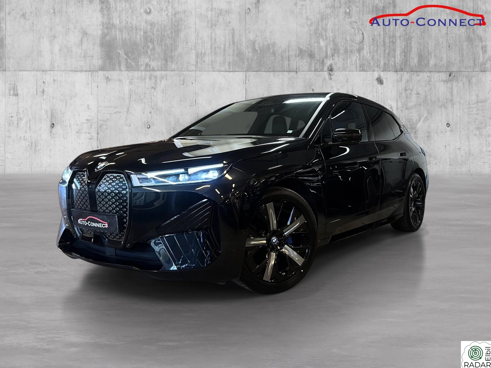 BMW iX xDrive50 BMW iX XDrive50 Fully Charged