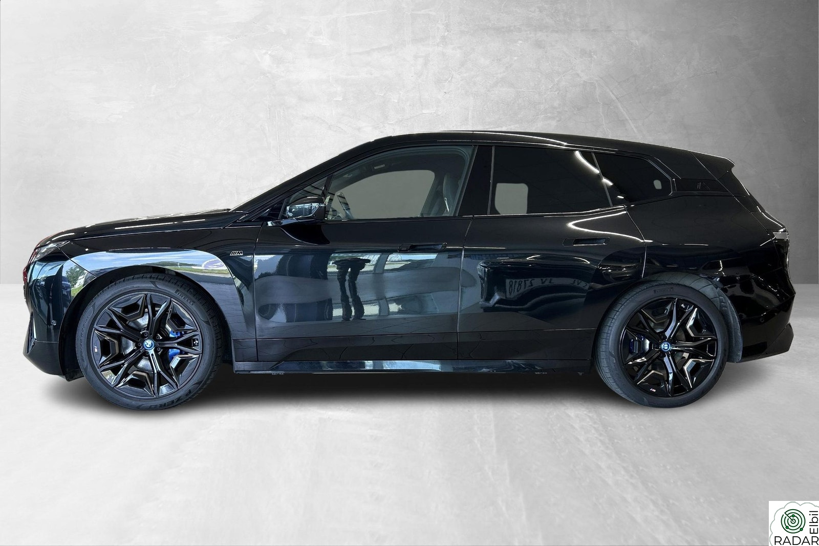 BMW iX M60 M60 Bowers & Wilkins High End Sound System