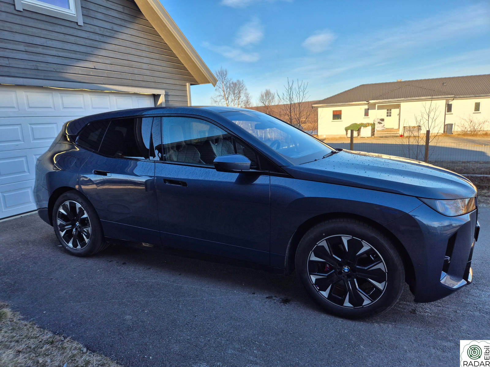 BMW iX xDrive60 xDrive60 Supercharged (K)MsportPro/integral+++