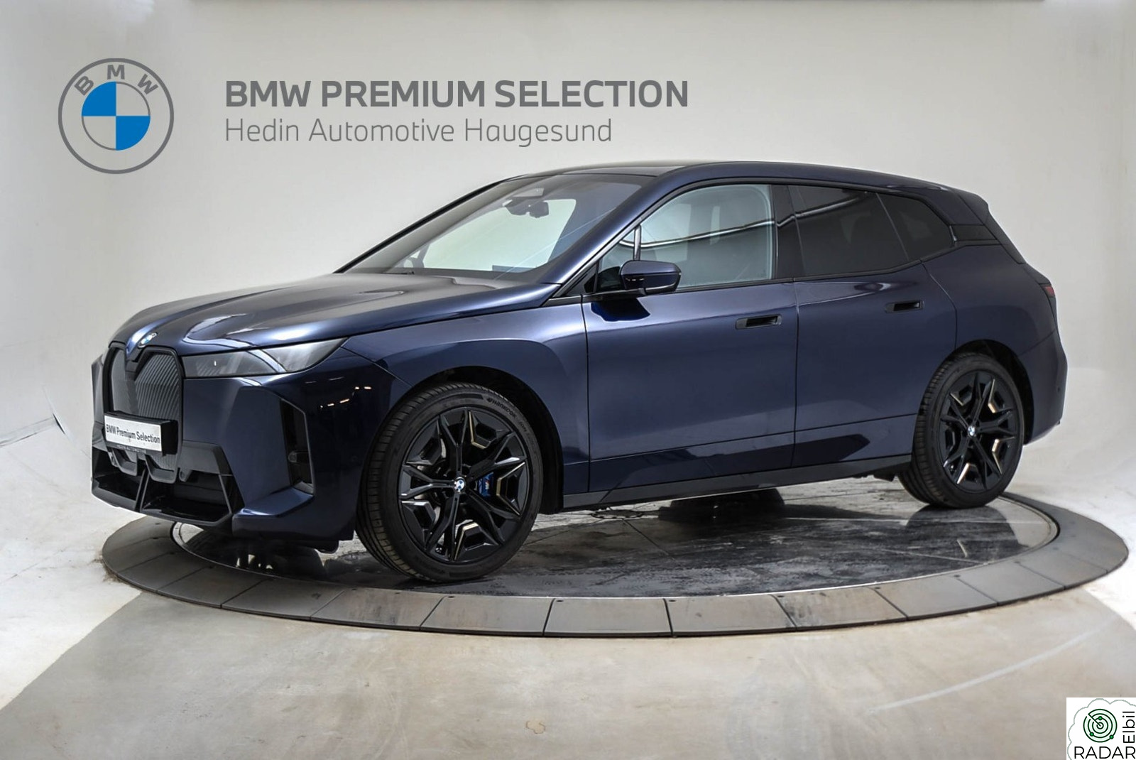 BMW iX xDrive60 xDrive60 Fully Charged M Sport / 22" /  Tanzanite