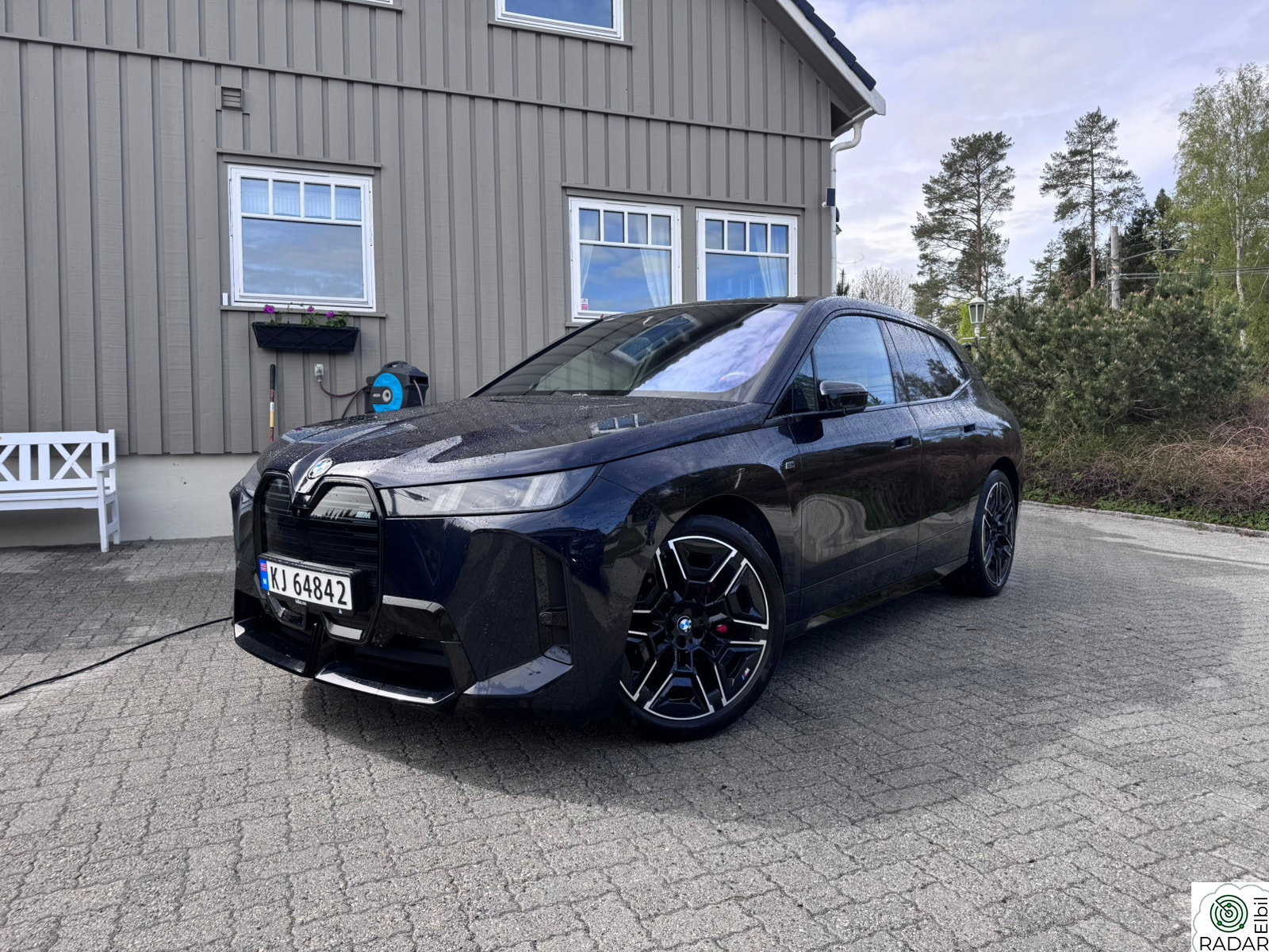 BMW iX M70 xDrive M70 xDrive Supercharged (K)