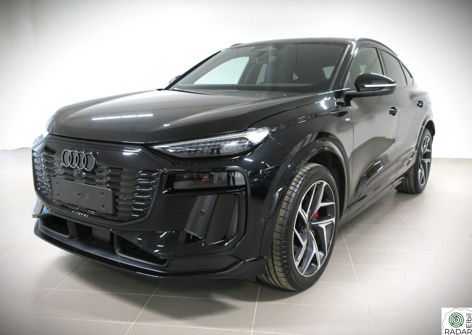 AUDI Q6 SB e-tron quattro SB quattro Tech Pro KROK|21"|S-LINE|B&O.3D|HUD|PANO++