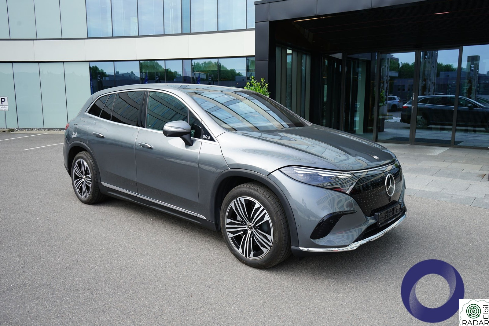 MERCEDES-BENZ EQS 450 4MATIC EQS450 4Matic SUV / Velutstyrt !