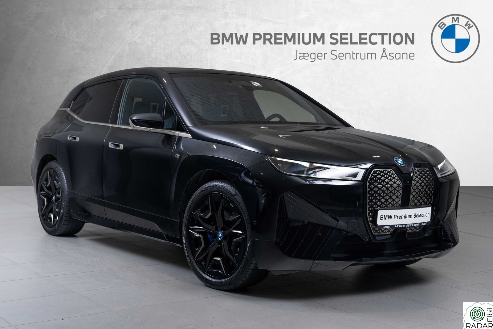 BMW iX M60 M60 - Bower&Wilkins - Krok - Glasstak - Skinn