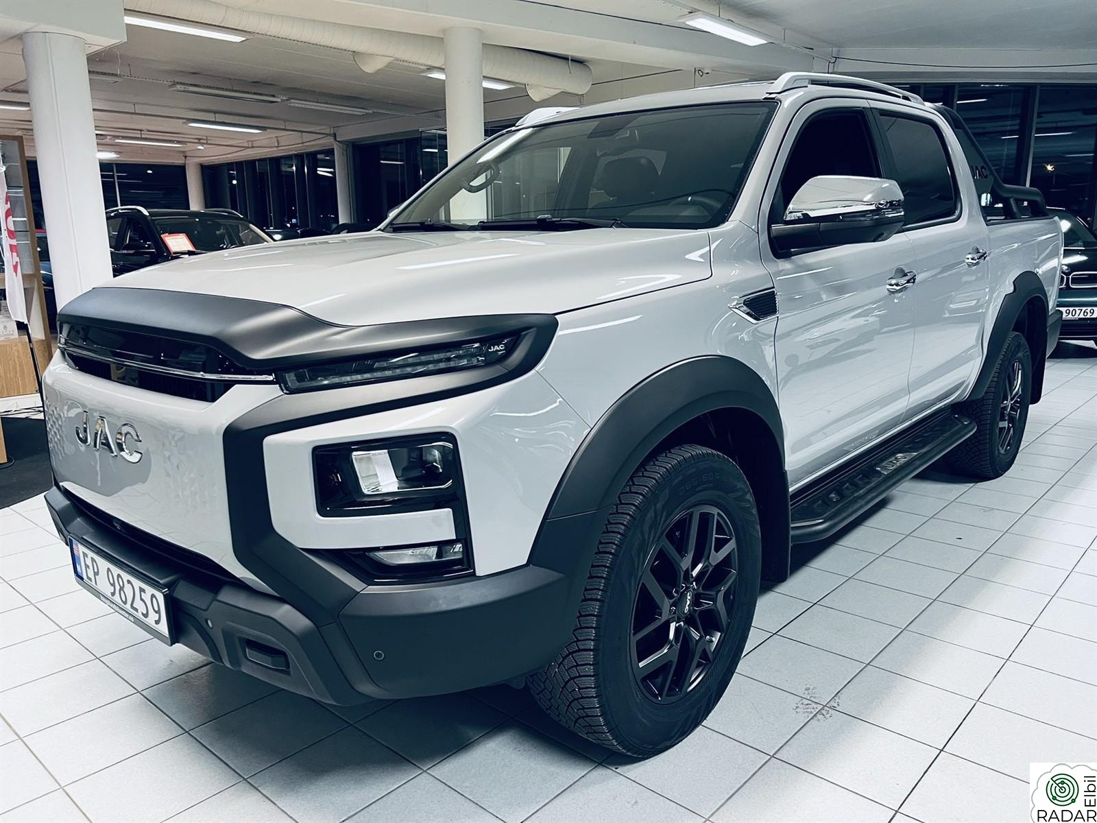 JAC T9EV 4x4!, 2 tonn hengervekt, Skinn, Takluke