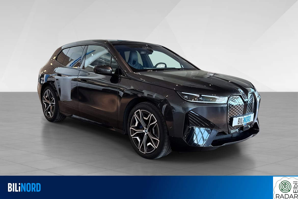 BMW iX xDrive40 xDrive40 Fully Charged/2.500kg hengervekt/360kam++
