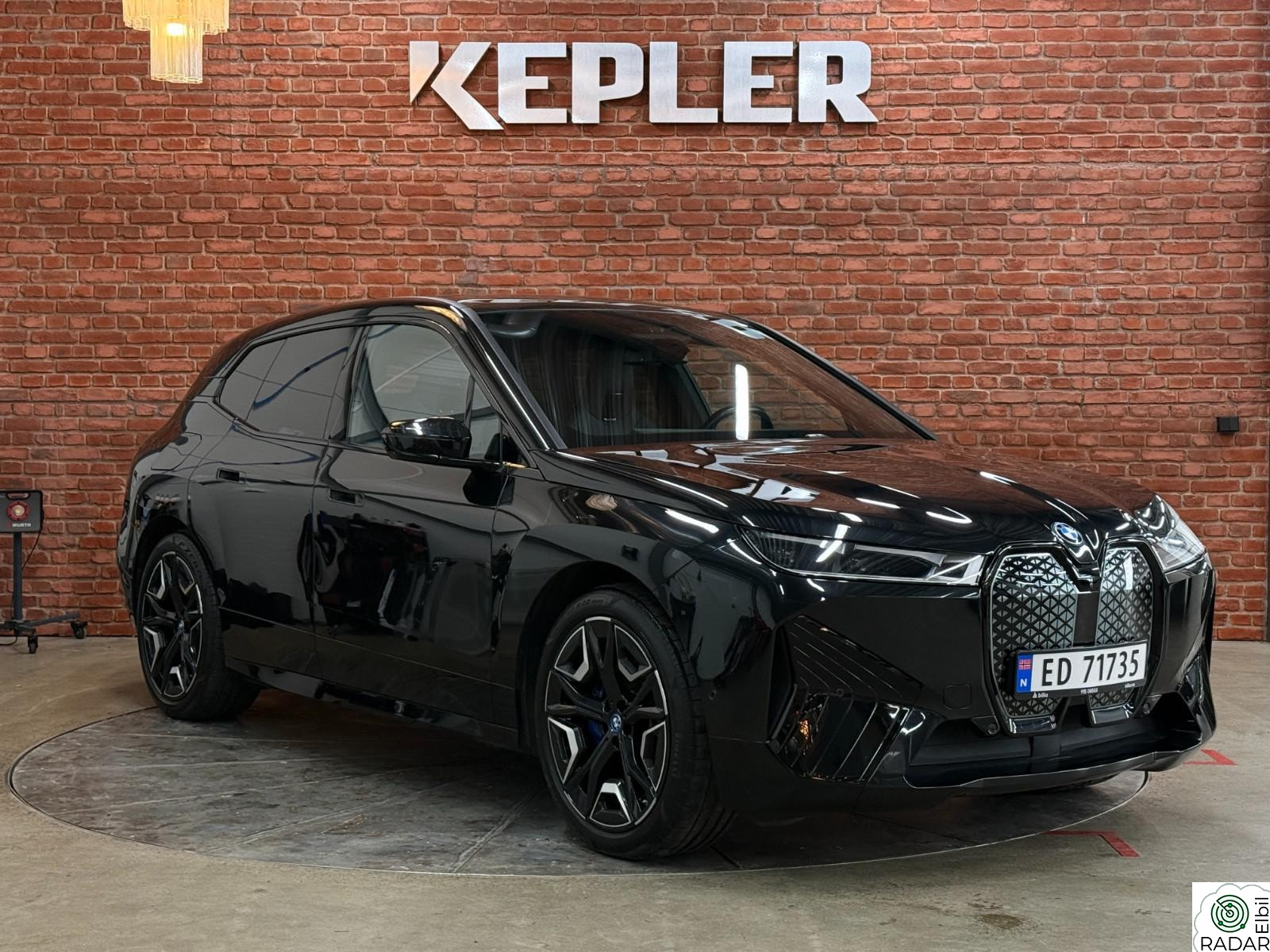 BMW iX xDrive40 xDrive40 Fully Charged