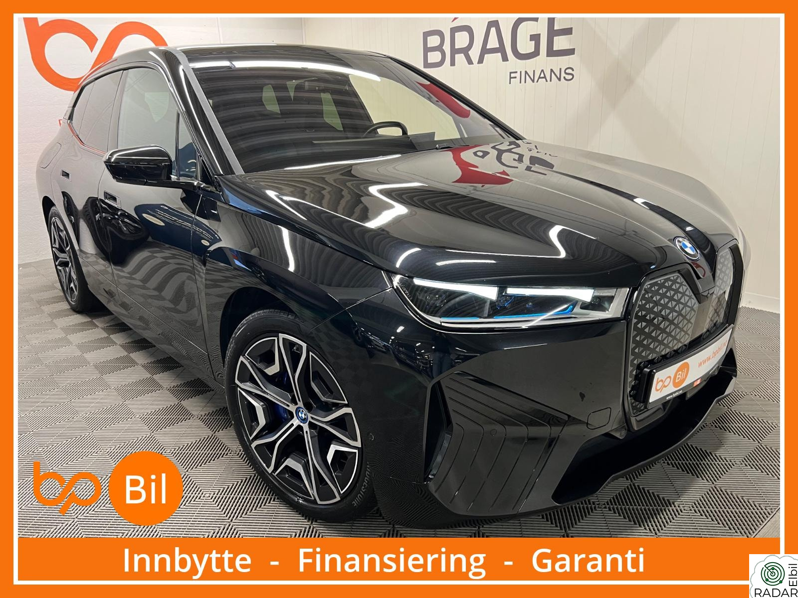 BMW iX xDrive40 FULLY CHARGED* LASER* SKY LOUNGE* KROK* ACC* HEAD-UP*