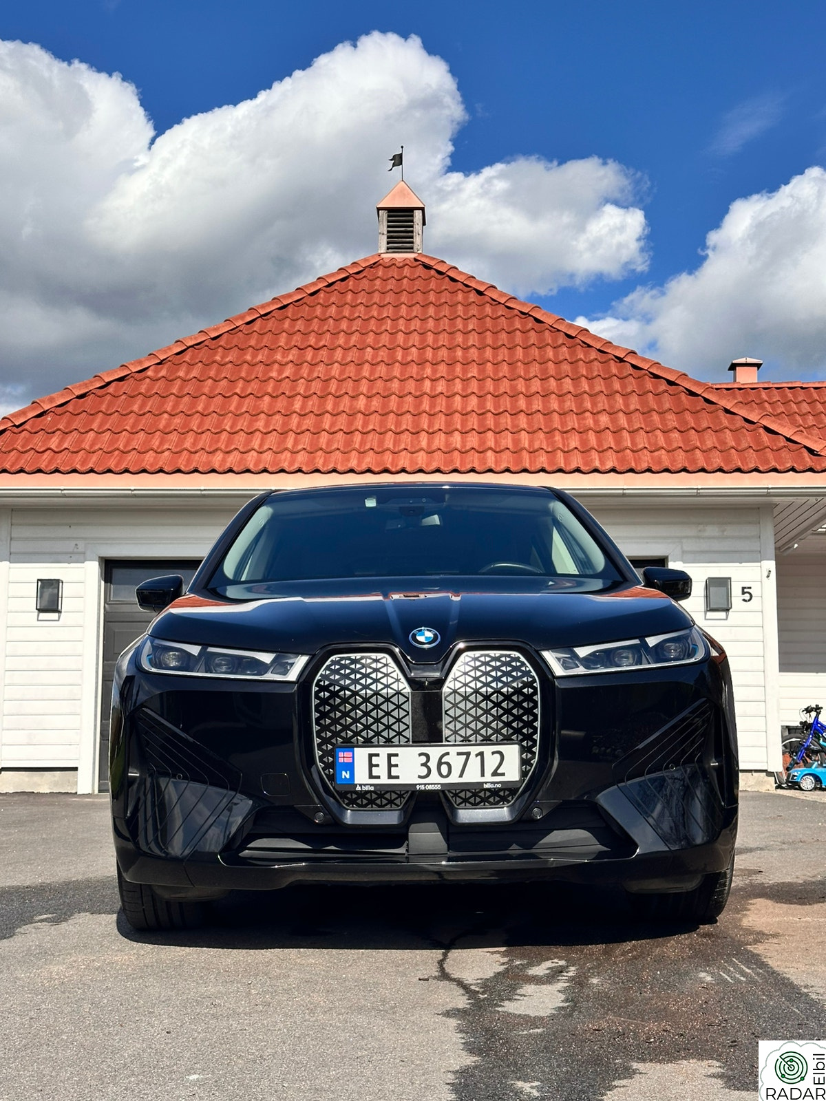 BMW iX xDrive40 xDrive40 Charged Plus svært godt utstyrt (HUD, HK, 21")