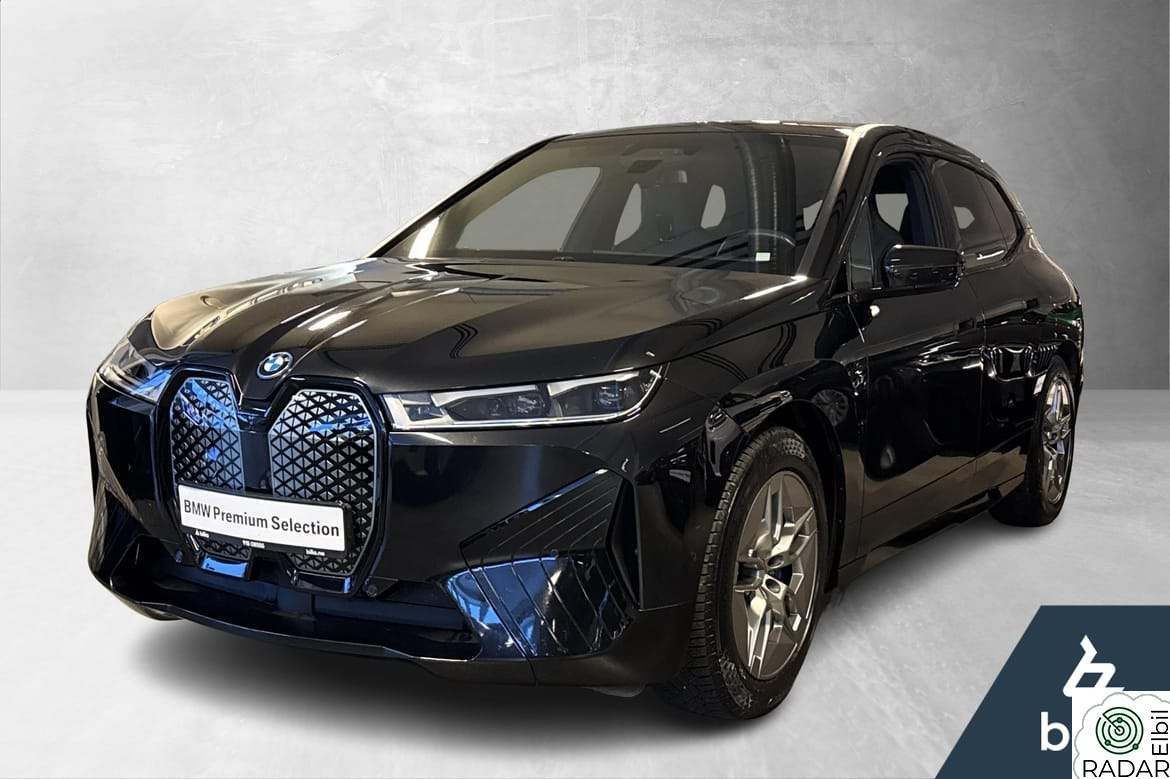 BMW iX xDrive40 BMW IX xDrive40 Fully charged