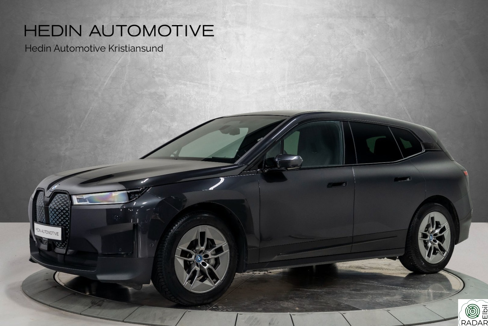 BMW iX xDrive40 xDrive40 Fully Charged/Panorama/Lazer/Multiseter
