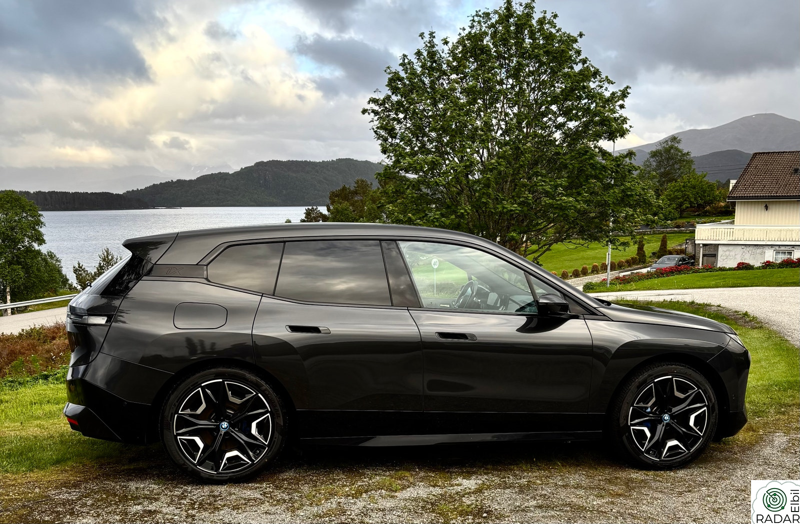 BMW iX xDrive40 xDrive40 Fully Charged,Sport,Massasje,ekte skinn++