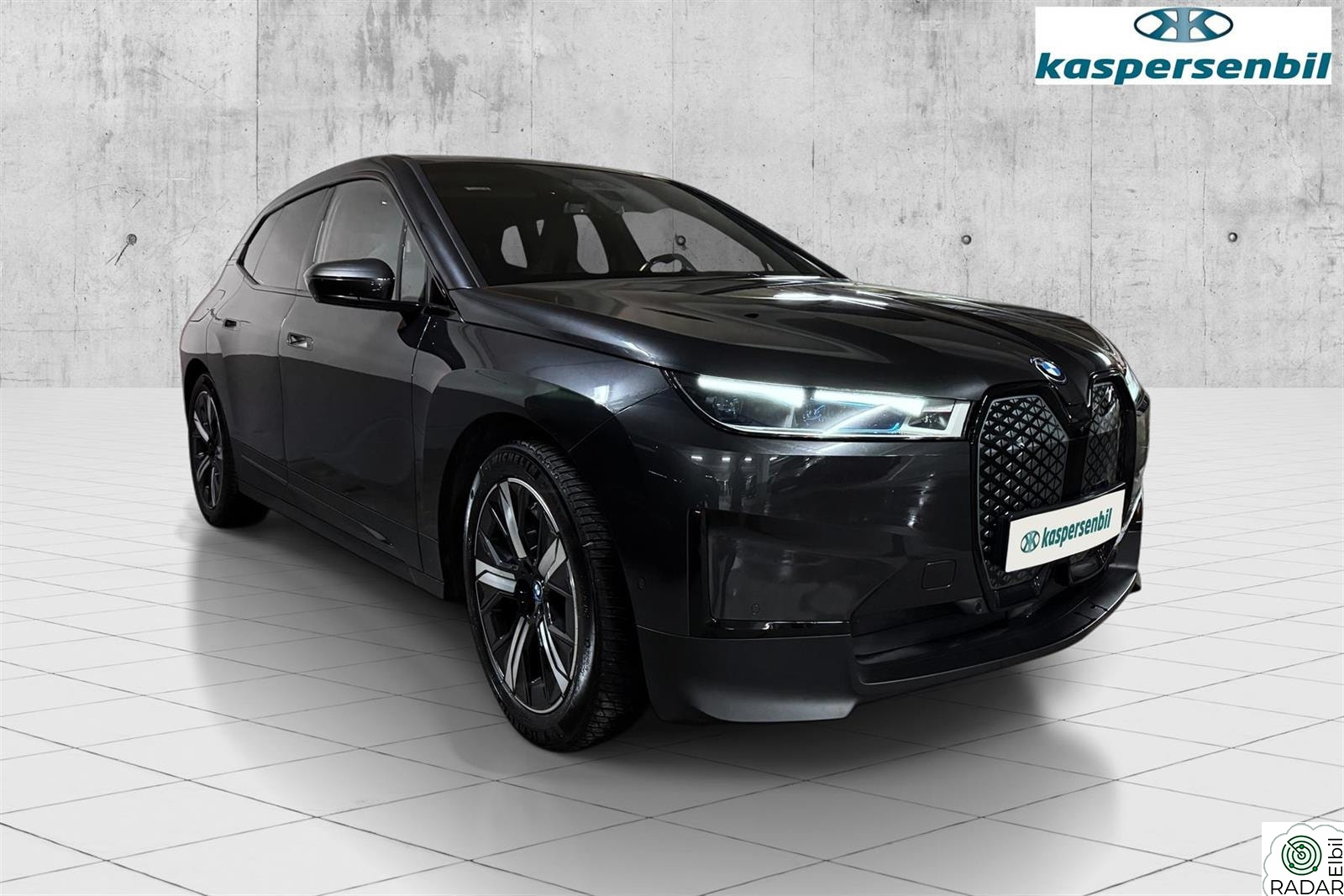 BMW iX xDrive40 XDRIVE40 FULLY CHARGED LASER PANO HENGERFESTE SKIBOKS++