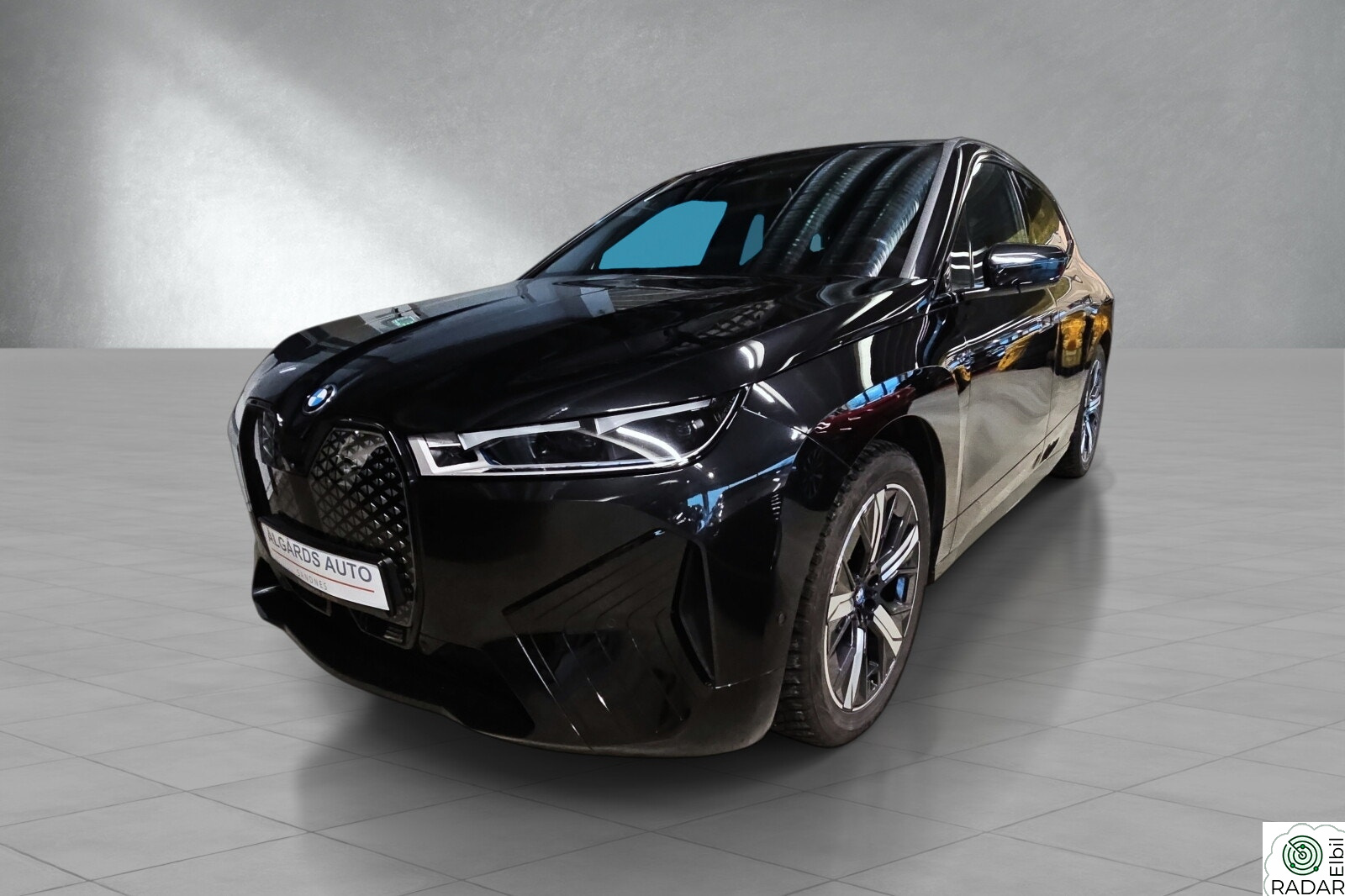BMW iX xDrive40 xDrive40 Fully Charged SKINN-GLASSTAK-KROK- NAVI