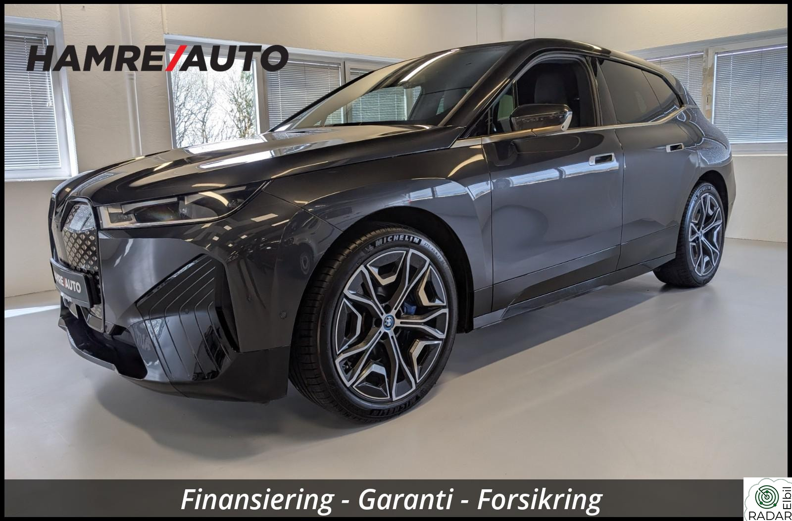 BMW iX xDrive40 FullyCharged/Bakaksel/Luftfjæring/SportsPK/H&K/Garanti
