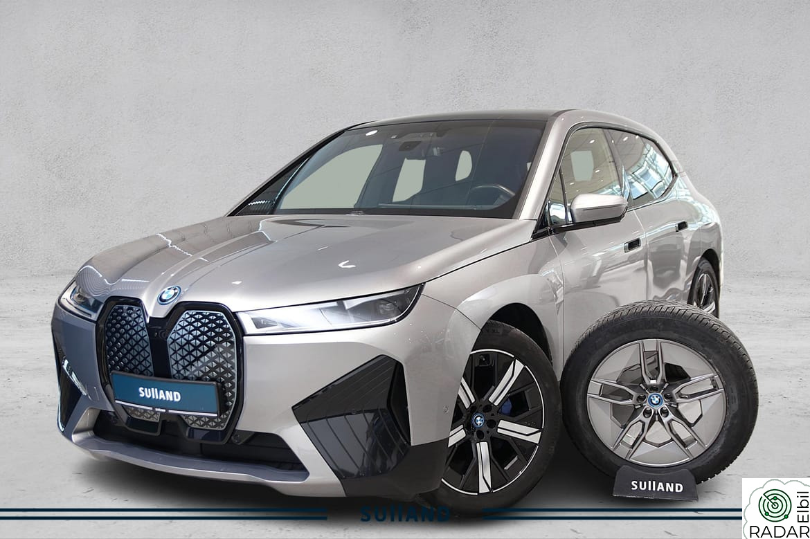 BMW iX xDrive40 | FULLY CHARGED | HARMAN | LASER | GLASSTAK | BSI |