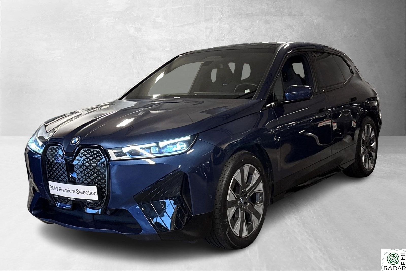 BMW iX xDrive40 xDrive40 FullyCharged Panorama, SportsPakke. Krok