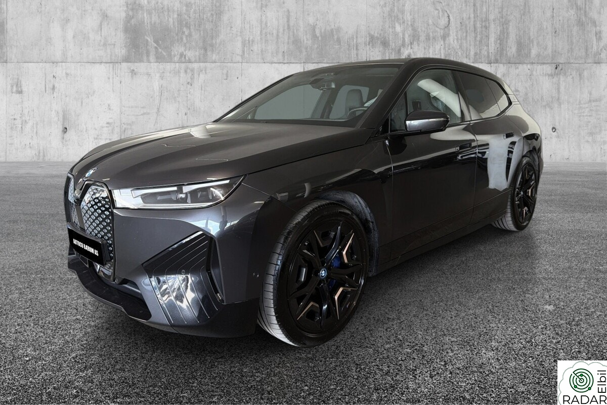 BMW iX xDrive40 xDrive40 Fully Charged