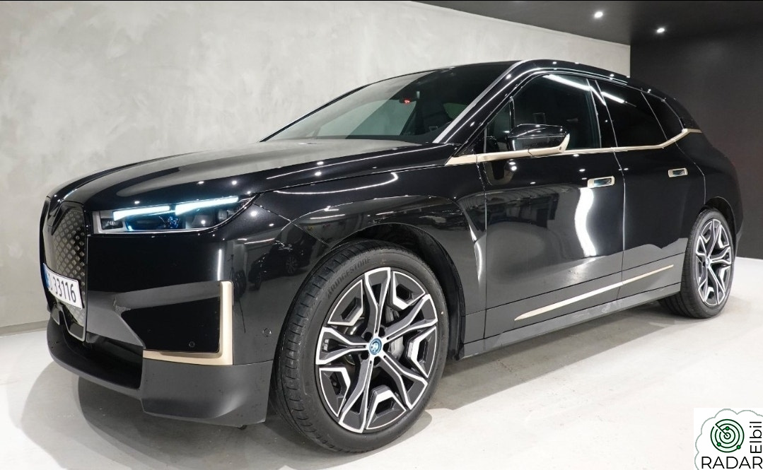 BMW iX xDrive40 XDRIVE/530HK/400KM/KROK/LASER/SKYLOUNGE/H&K/HUD/4-SONER