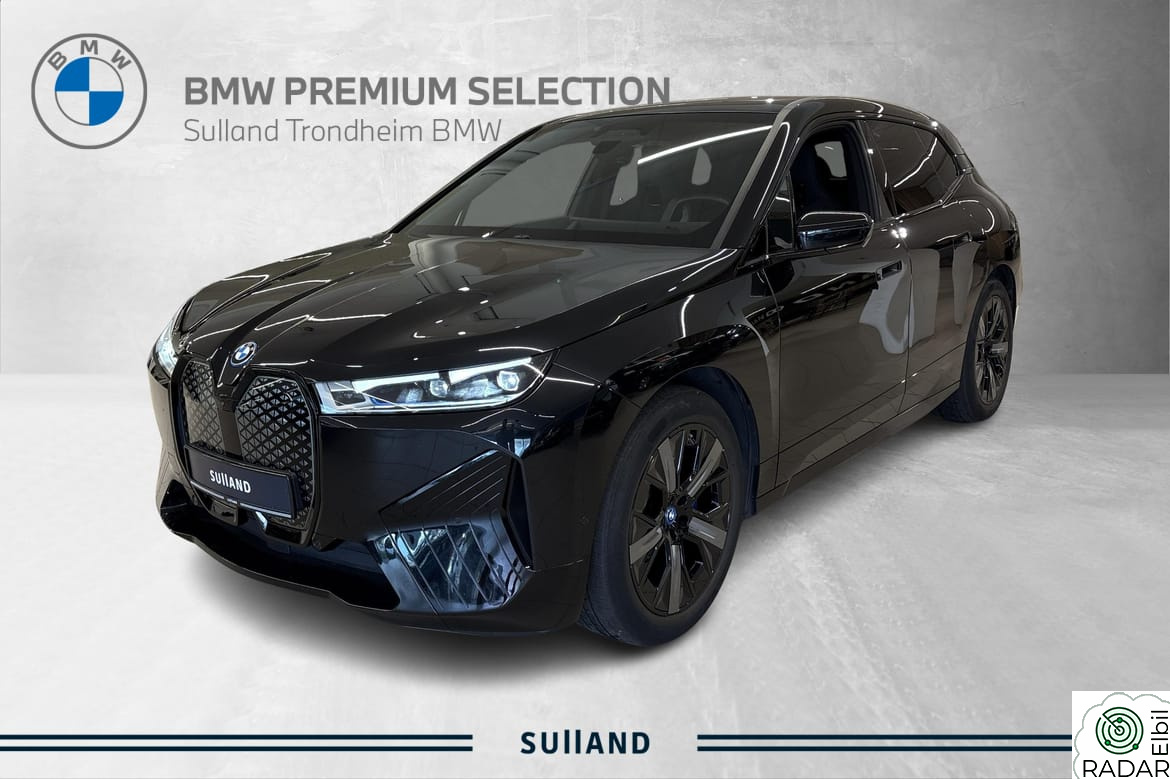 BMW iX xDrive40 IX40/Fully Charged/Serviceavtale/Panorama/Krok/ACC/HUD