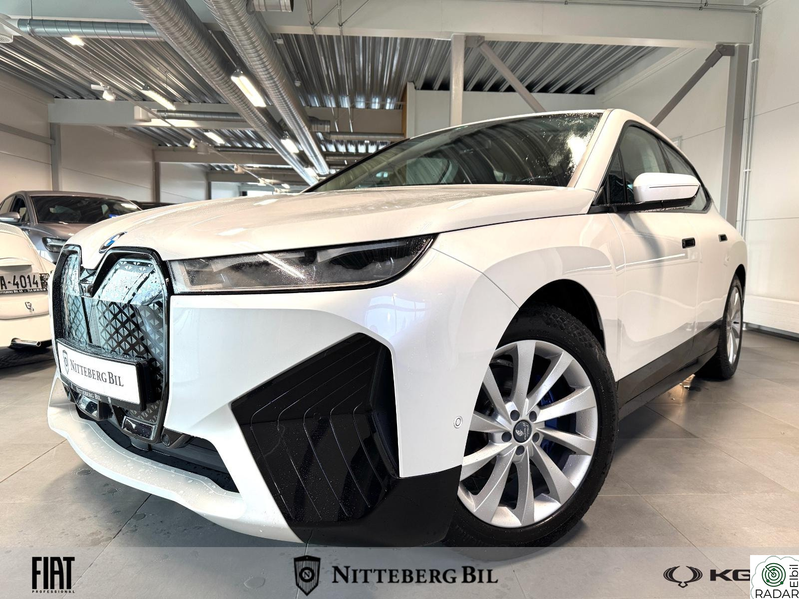 BMW iX xDrive40 - xDrive40 - Harman Kardon - Sportspakke - H-Feste -