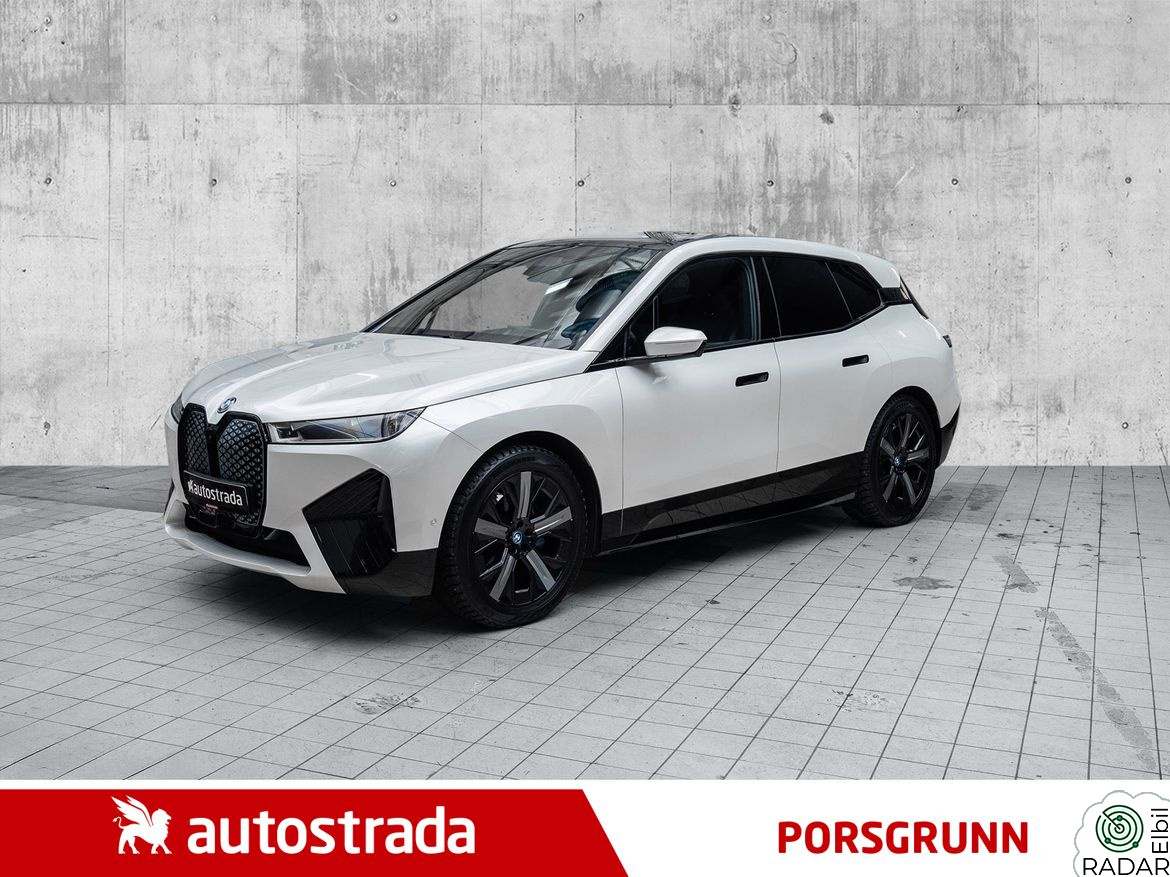 BMW iX xDrive40 Fully Charged I Sportspakke I Feste I Harman Kardon