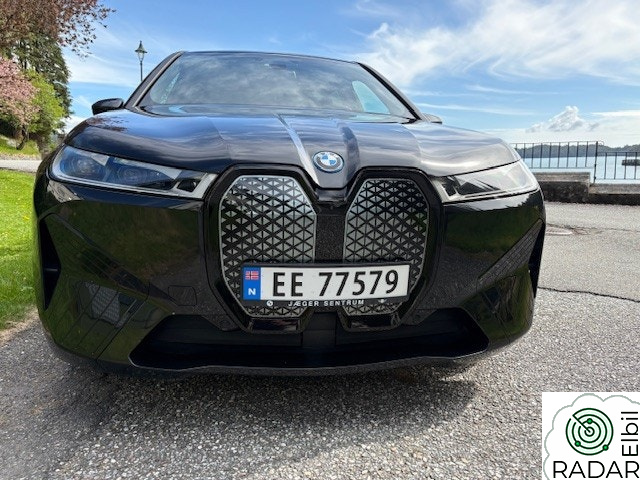 BMW iX xDrive40 xDrive40 Fully Charged