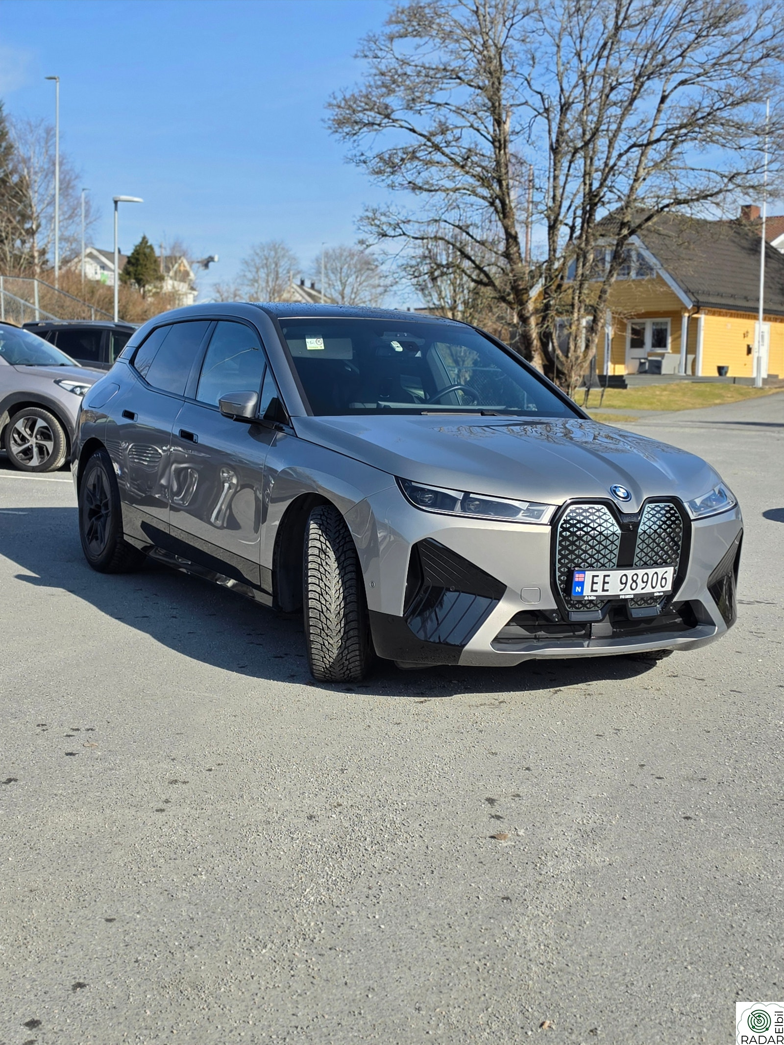 BMW iX xDrive40 xDrive40, Fully Charged, Multif. SkyLounge, ComfAcc