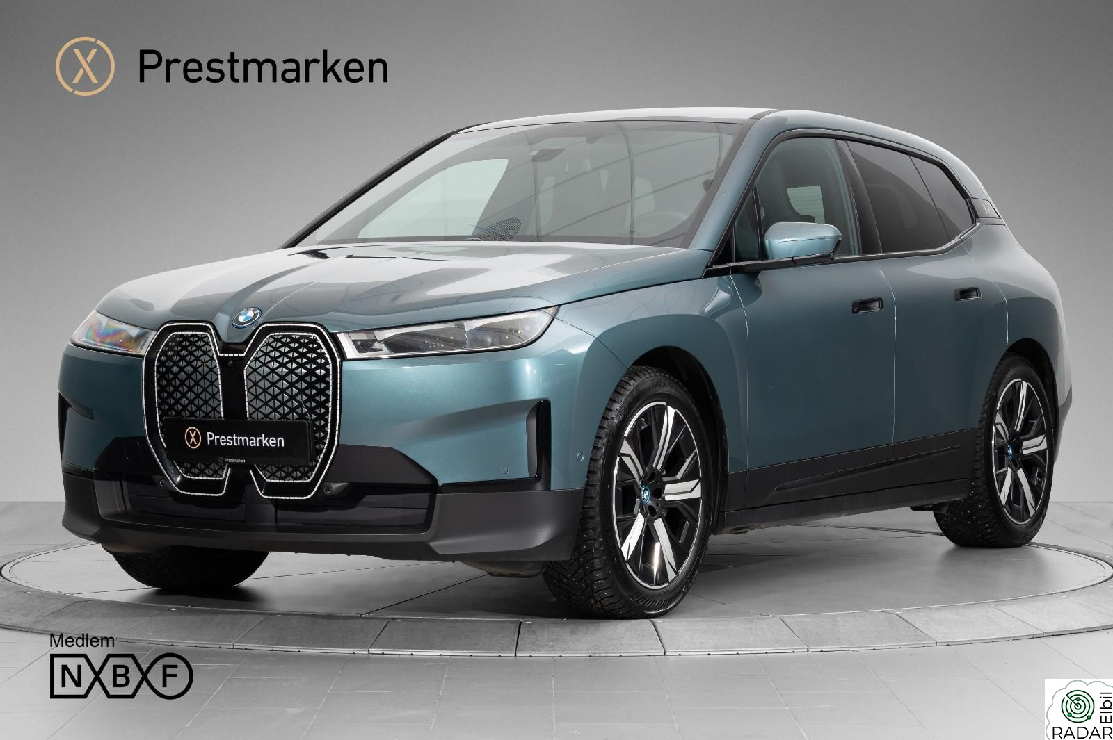 BMW iX xDrive40 40 Fully Charged Ny i Norge SkyLounge H/K Laser 4-Soner