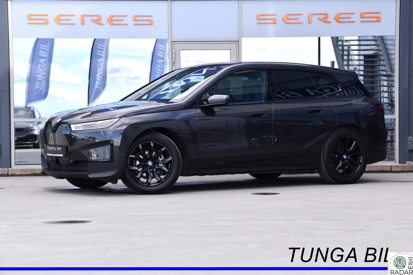 BMW iX xDrive40 xDrive40 Charged Edition, Laserlys, Sky | Kr 3990,-/mnd