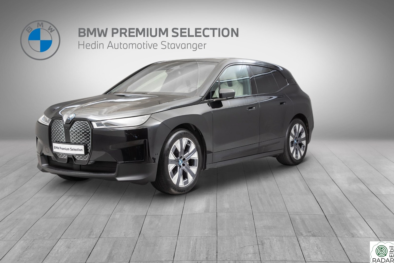 BMW iX xDrive40 xDrive40 Fully Charged El Krok Glasstak H&K ++++