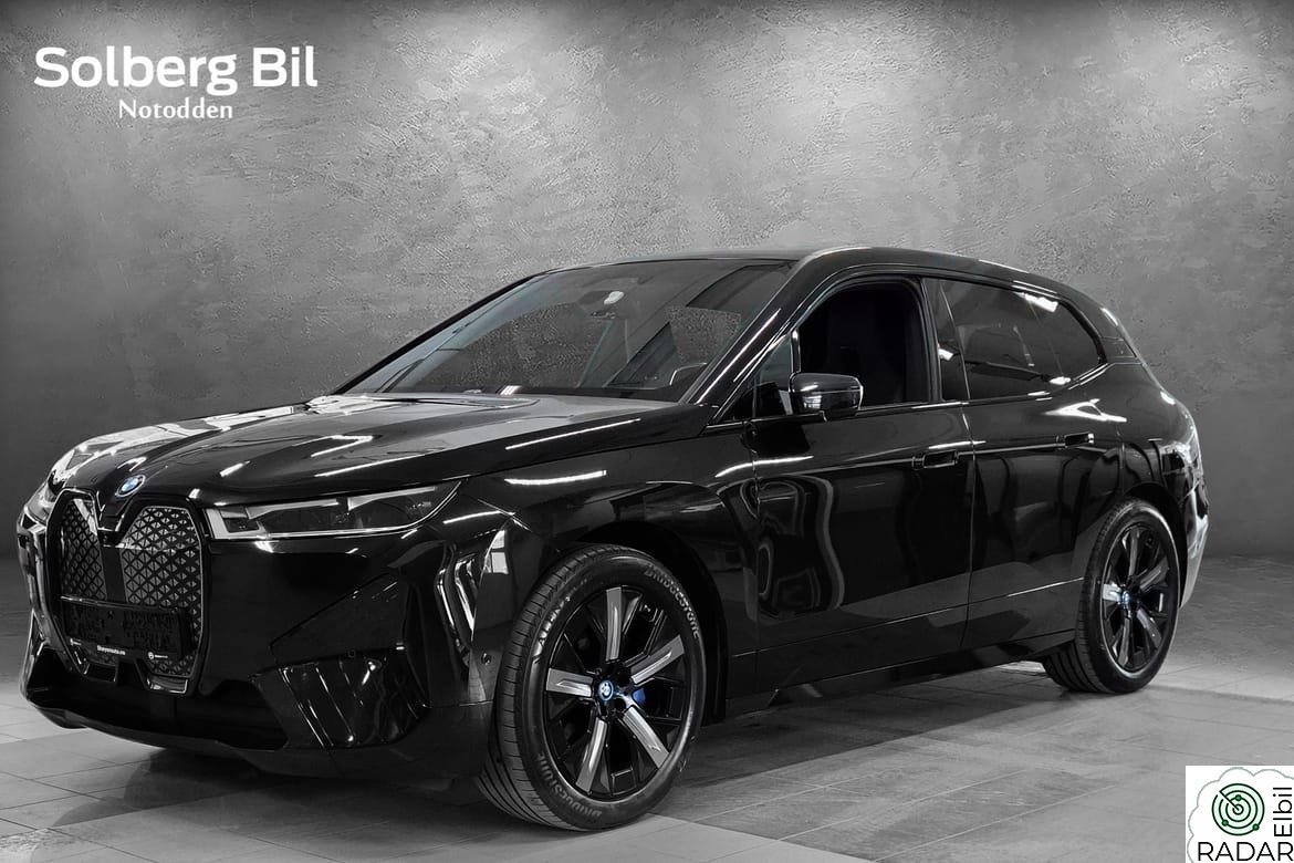 BMW iX xDrive40 Fully Charged|Pano|ACC|360|H/K|DAB|H.Feste++