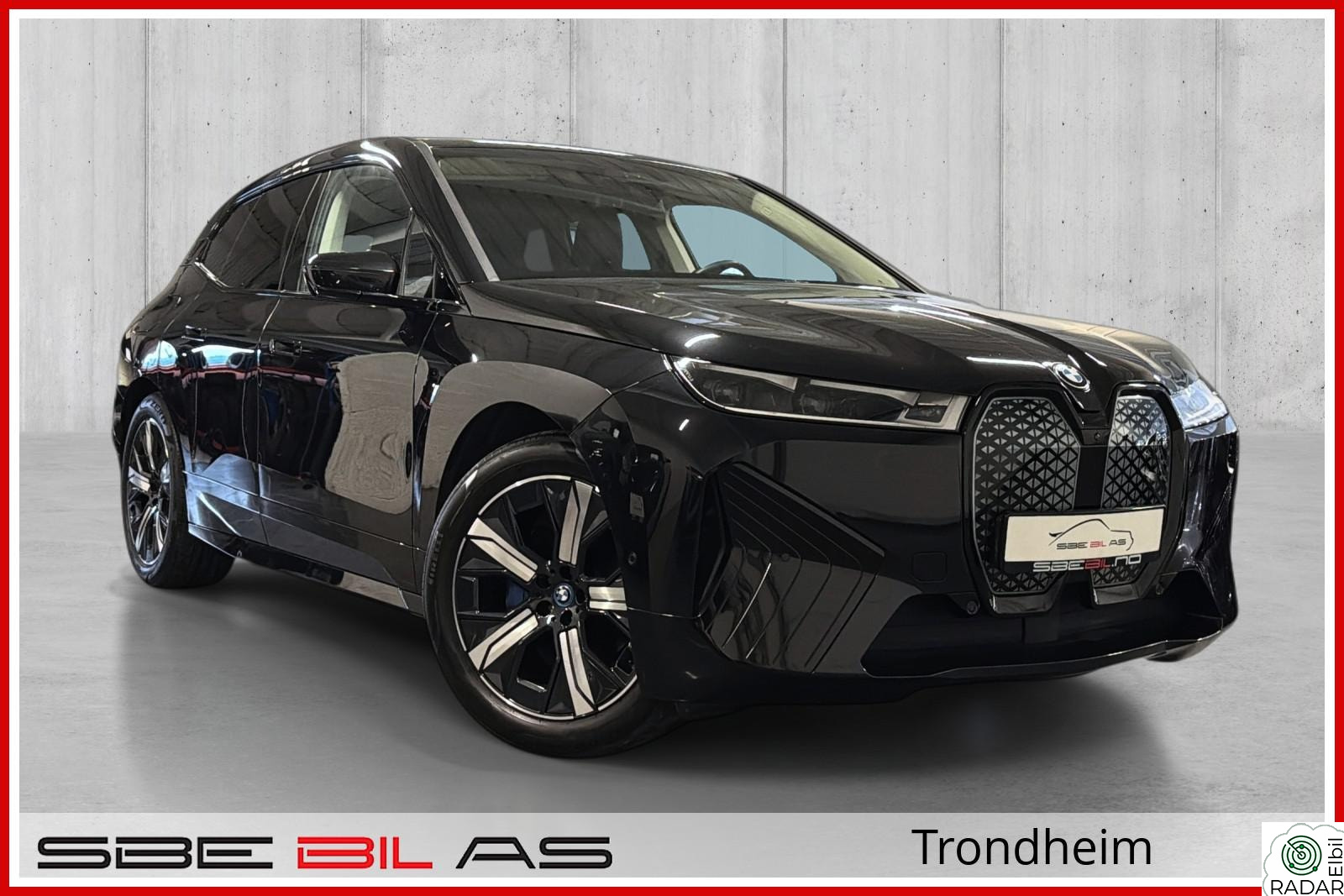 BMW iX xDrive40 xDrive Sport HUD/ACC/Krok/Laser/360/Softclose/Garanti!