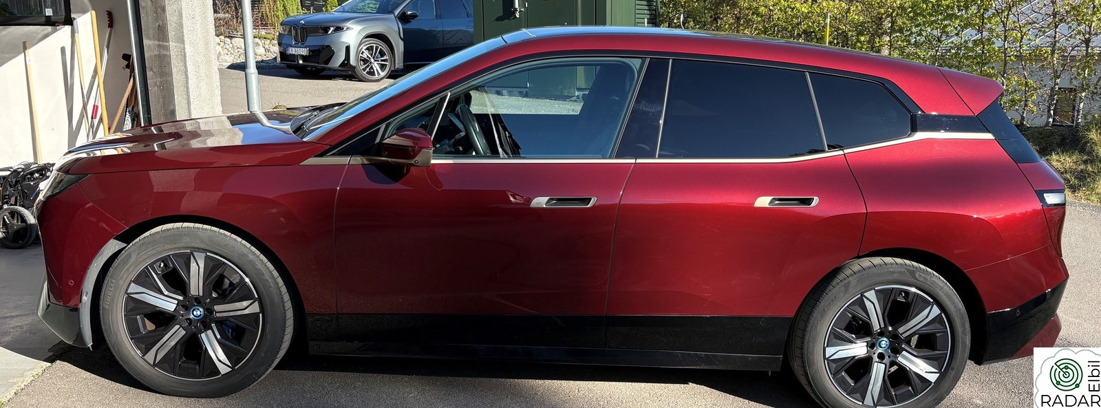 BMW iX xDrive40 Fully Charged Sport H/K Softclose Massj 360 INNBYTTE