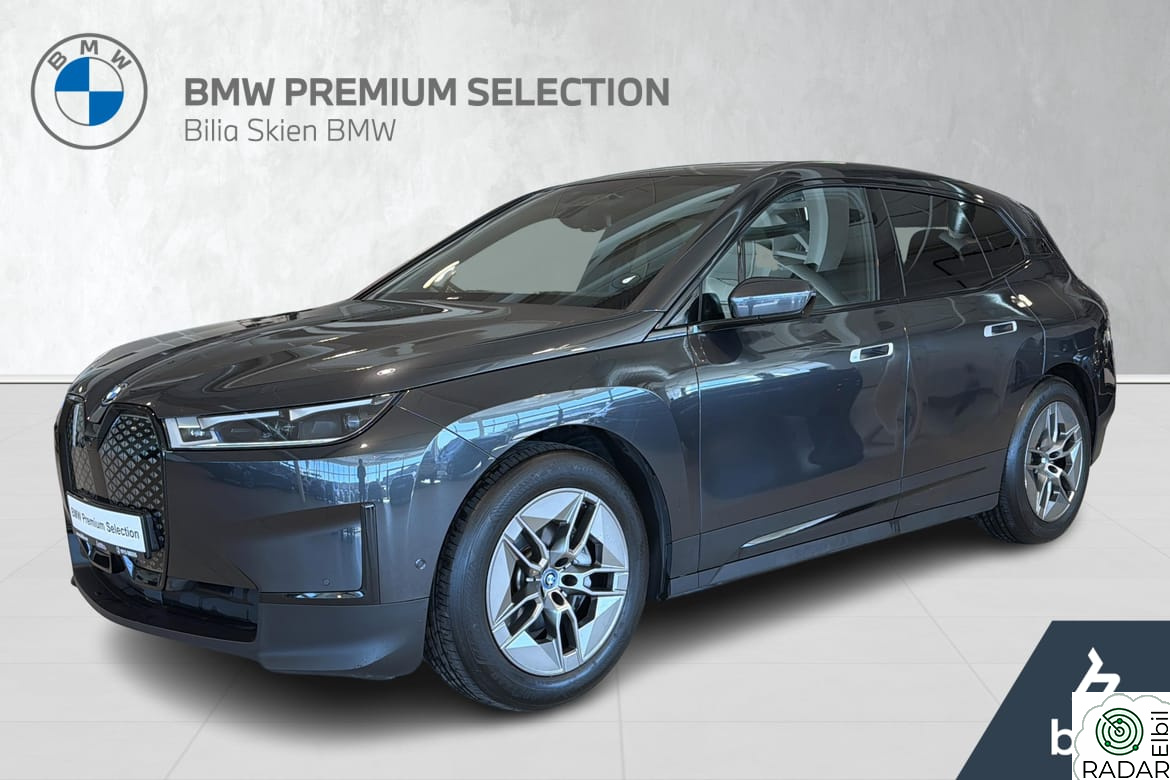 BMW iX xDrive40 xDrive40 Tilhengerfeste Comfort access Laserlys